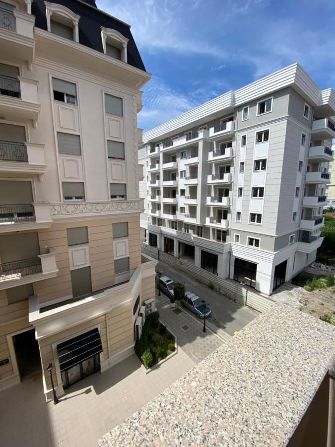 Apartment 2+1 Center Of Shkodër Exteriör bild
